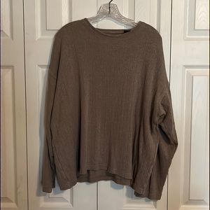 Men’s Van Heusen Long Sleeved Tan Casual Pull Over Shirt